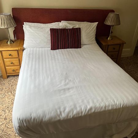 Picton-House Hotel Llandowror Ngoại thất bức ảnh
